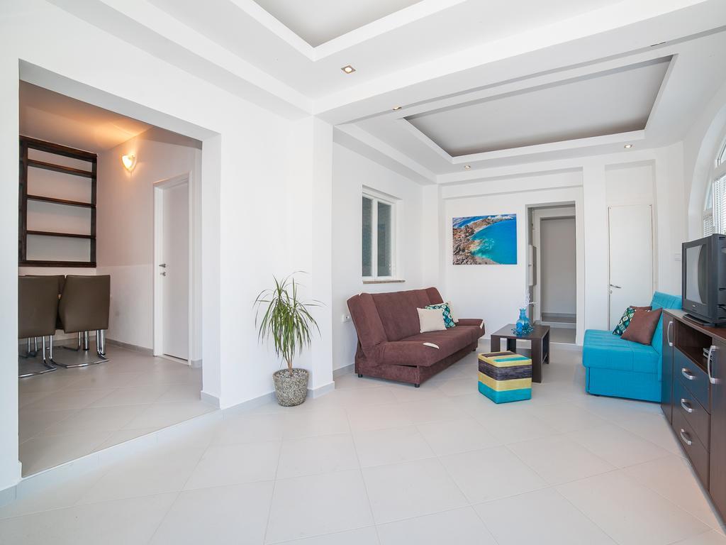 Apartments Elena Tivat Eksteriør bilde