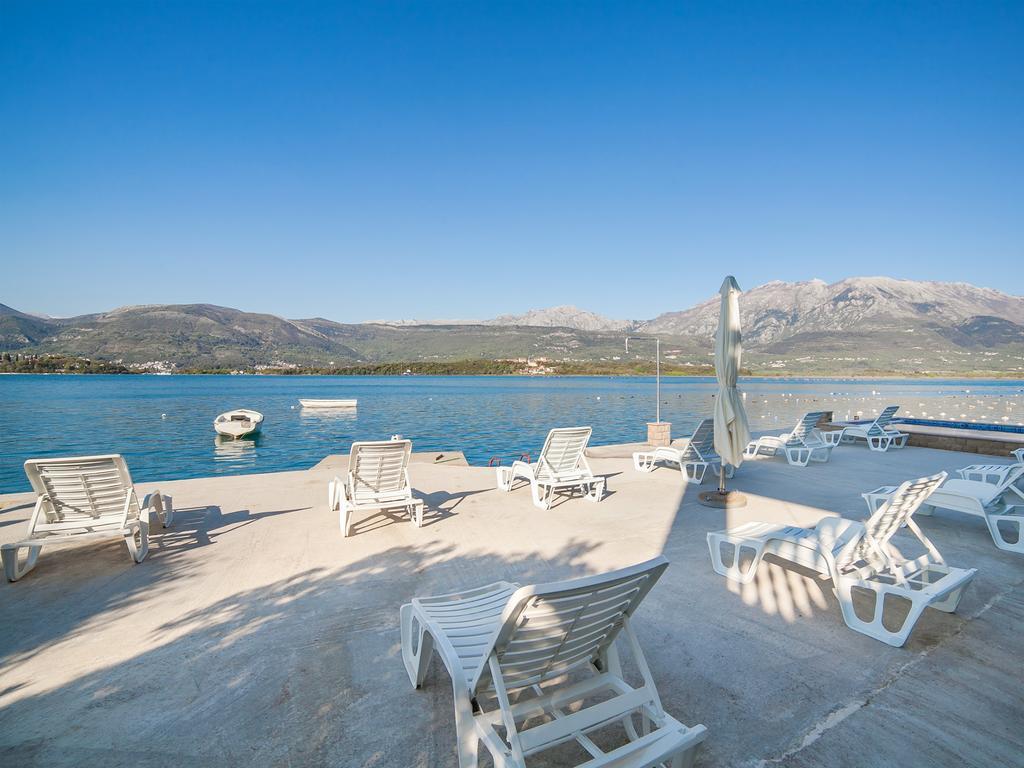 Apartments Elena Tivat Eksteriør bilde