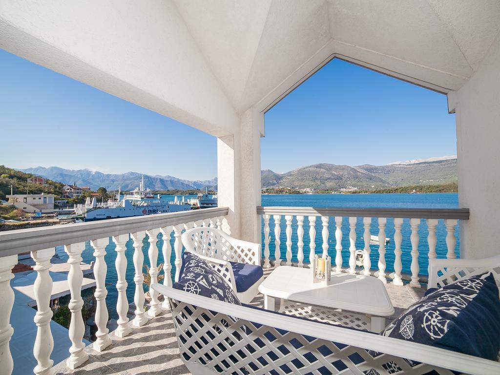 Apartments Elena Tivat Eksteriør bilde